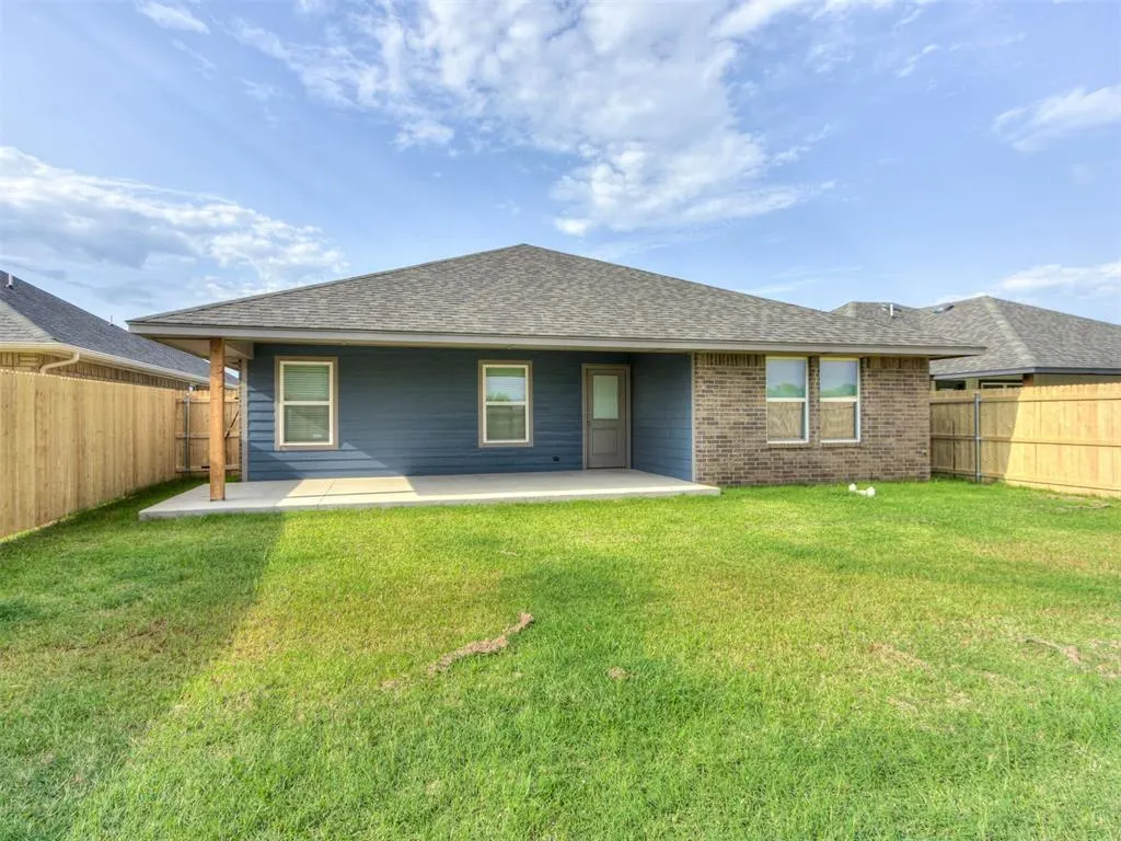 Photo 34 — 10653 SW 18th Street, Yukon, OK 73099