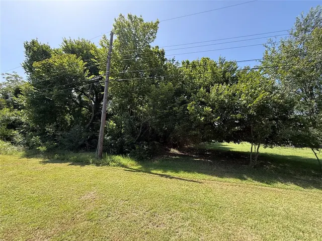Photo 6 — W Washington Street, Crescent, OK 73028