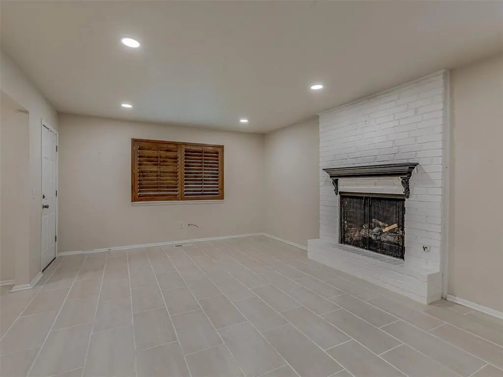 Photo 12 — 5012 NW 62nd Terrace, Oklahoma City, OK 73122