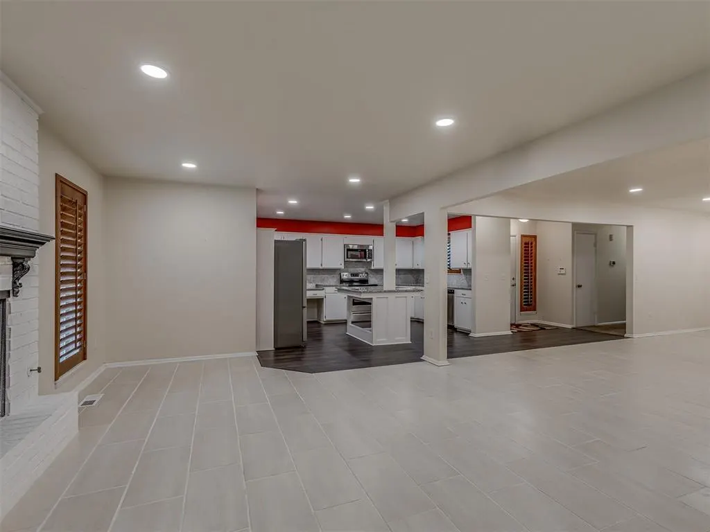 Photo 14 — 5012 NW 62nd Terrace, Oklahoma City, OK 73122
