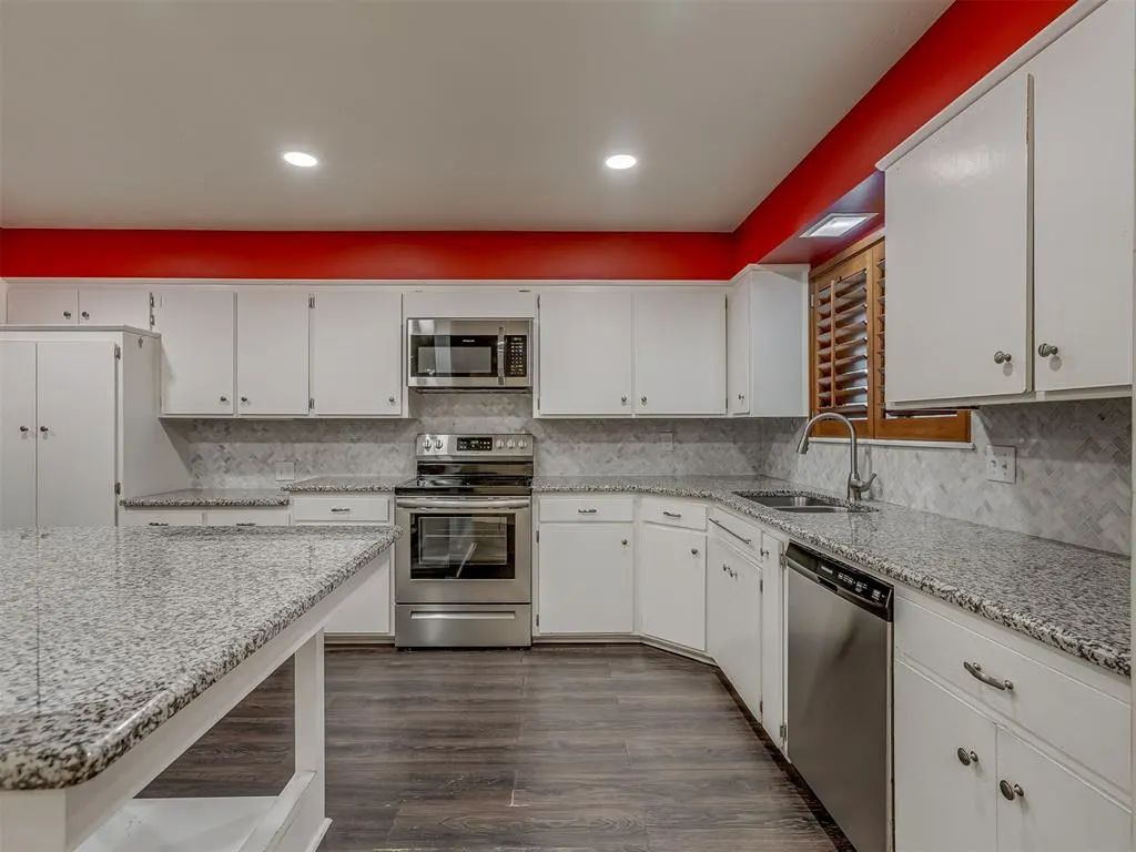 Photo 18 — 5012 NW 62nd Terrace, Oklahoma City, OK 73122