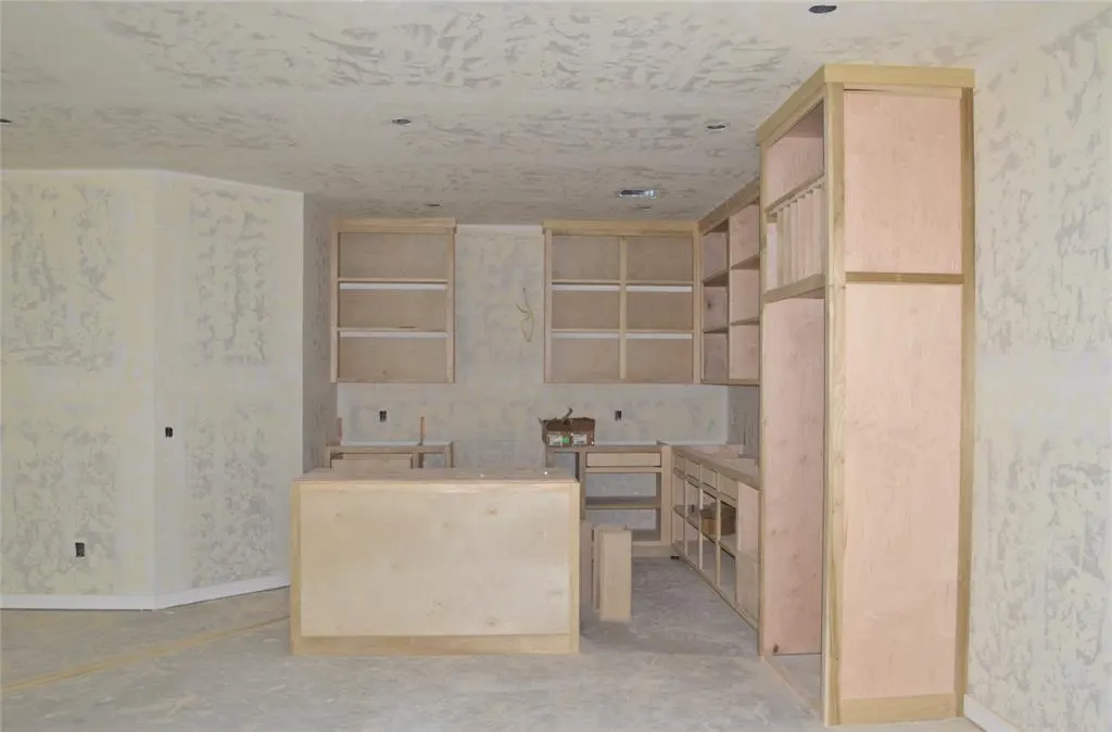 Photo 8 — 2909 Nimitz Boulevard, Oklahoma City, OK 73112