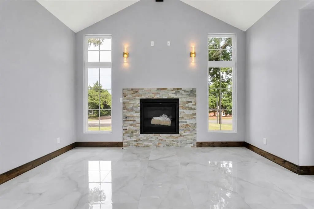 Photo 5 — 2925 N Choctaw Road, Choctaw, OK 73020