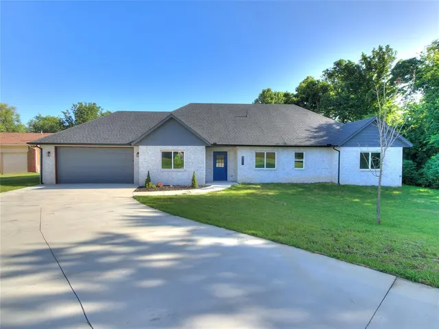 Front exterior — 9717 NE 10th Street, Oklahoma City, OK 73130