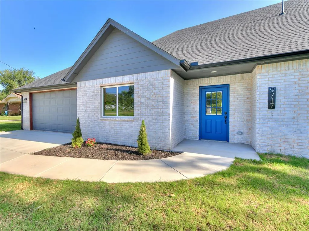 Photo 6 — 9717 NE 10th Street, Oklahoma City, OK 73130