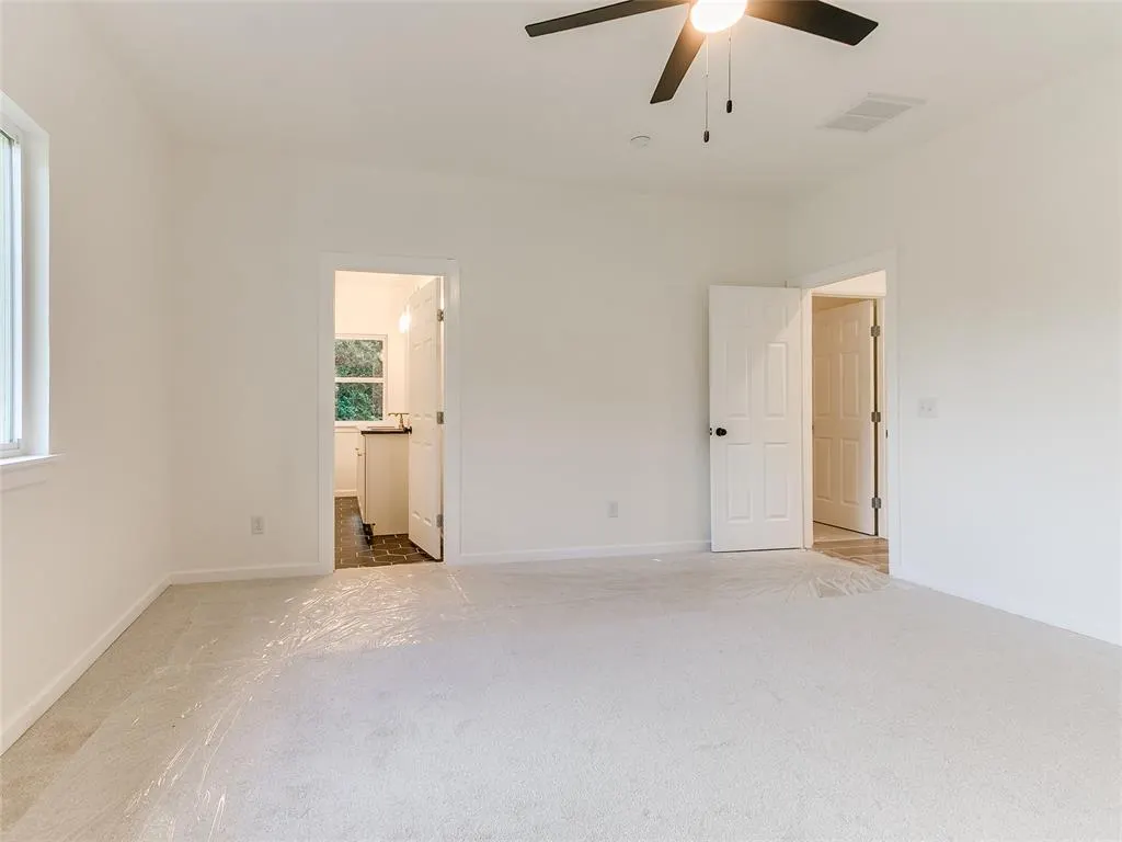 Photo 22 — 9717 NE 10th Street, Oklahoma City, OK 73130