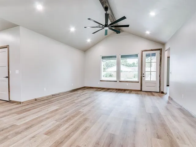 Photo 6 — 705 E Kennedy Street, Lexington, OK 73051