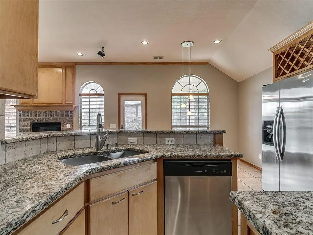 Photo 7 — 906 Renita Way, Oklahoma City, OK 73160