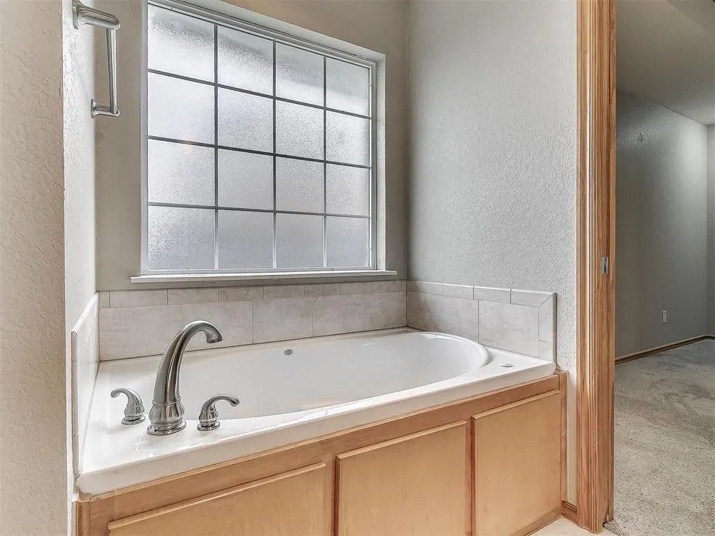 Photo 28 — 906 Renita Way, Oklahoma City, OK 73160