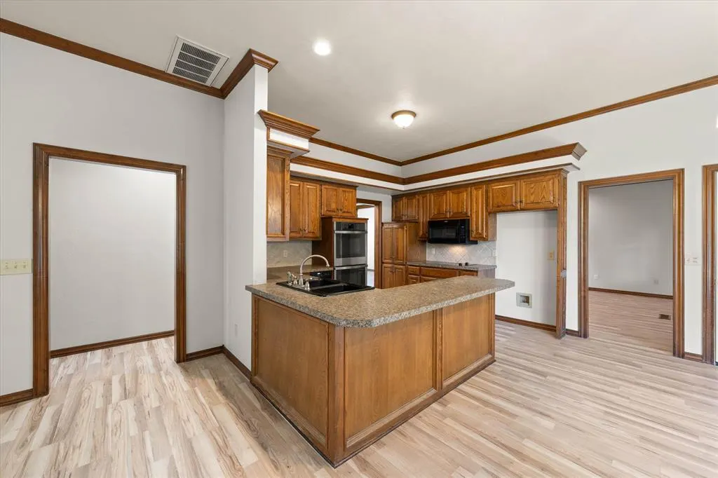 Photo 22 — 4104 Devon Drive, Edmond, OK 73034