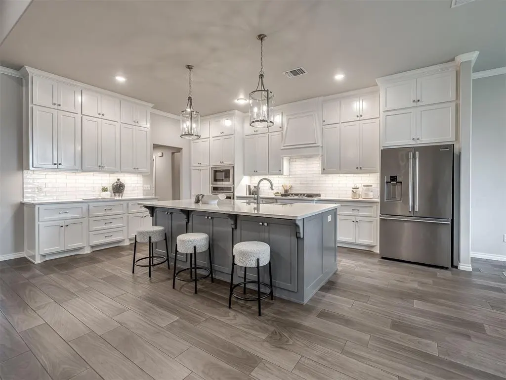 Photo 7 — 8708 Stark Street, Edmond, OK 73007