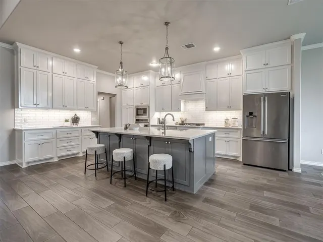 Photo 7 — 8708 Stark Street, Edmond, OK 73007