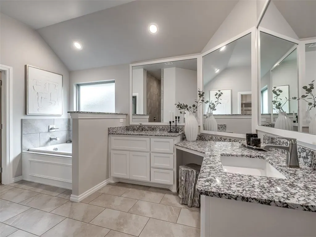 Photo 12 — 8708 Stark Street, Edmond, OK 73007