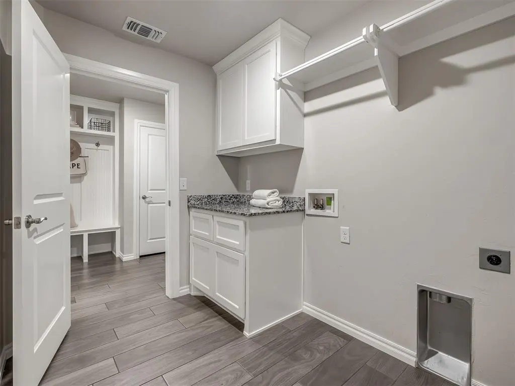 Photo 14 — 8708 Stark Street, Edmond, OK 73007