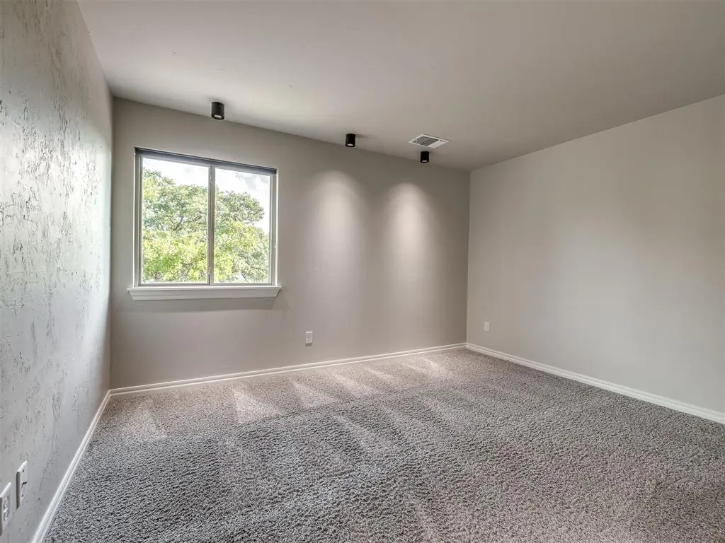 Photo 25 — 8708 Stark Street, Edmond, OK 73007