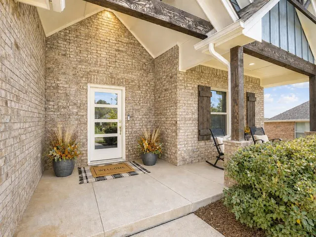 Photo 2 — 8708 Stark Street, Edmond, OK 73007