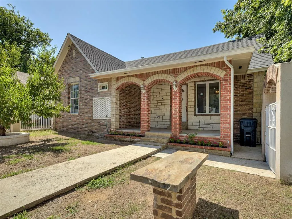Photo 3 — 1316 NW 12th St Street, Oklahoma City, OK 73106