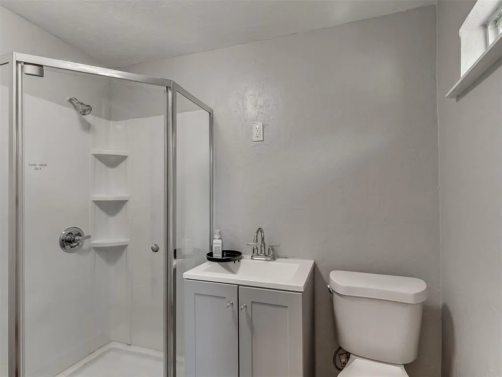 Photo 15 — 1316 NW 12th St Street, Oklahoma City, OK 73106