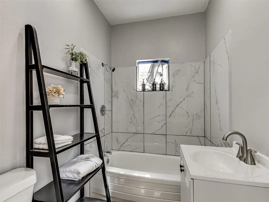 Photo 17 — 1316 NW 12th St Street, Oklahoma City, OK 73106