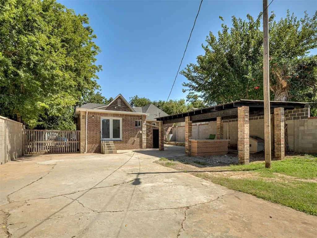 Photo 22 — 1316 NW 12th St Street, Oklahoma City, OK 73106