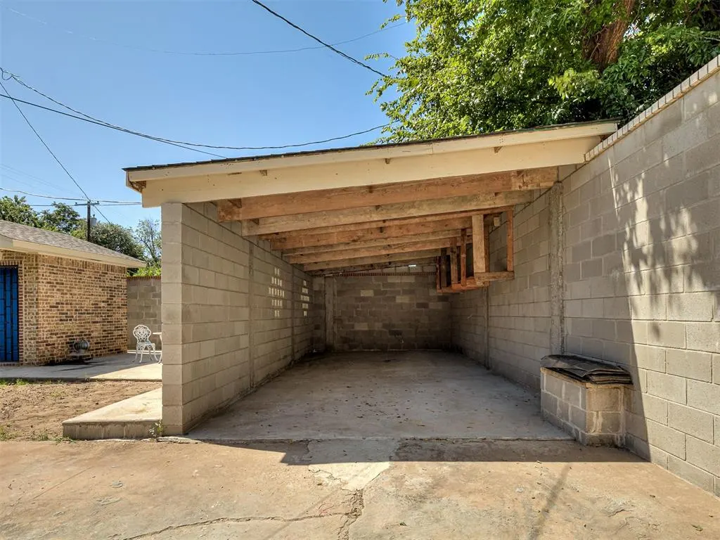 Photo 26 — 1316 NW 12th St Street, Oklahoma City, OK 73106