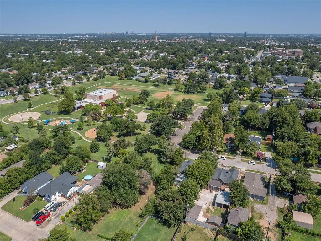 Photo 29 — 1316 NW 12th St Street, Oklahoma City, OK 73106