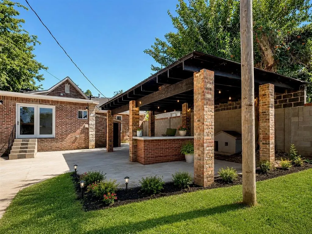 Photo 21 — 1316 NW 12th St Street, Oklahoma City, OK 73106