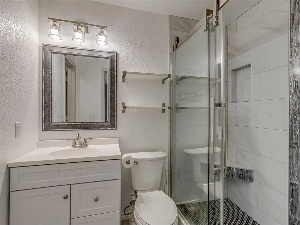 Photo 24 — 9201 Checkerbloom Drive, Oklahoma City, OK 73165