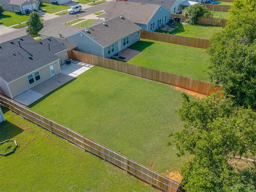 Photo 45 — 9201 Checkerbloom Drive, Oklahoma City, OK 73165