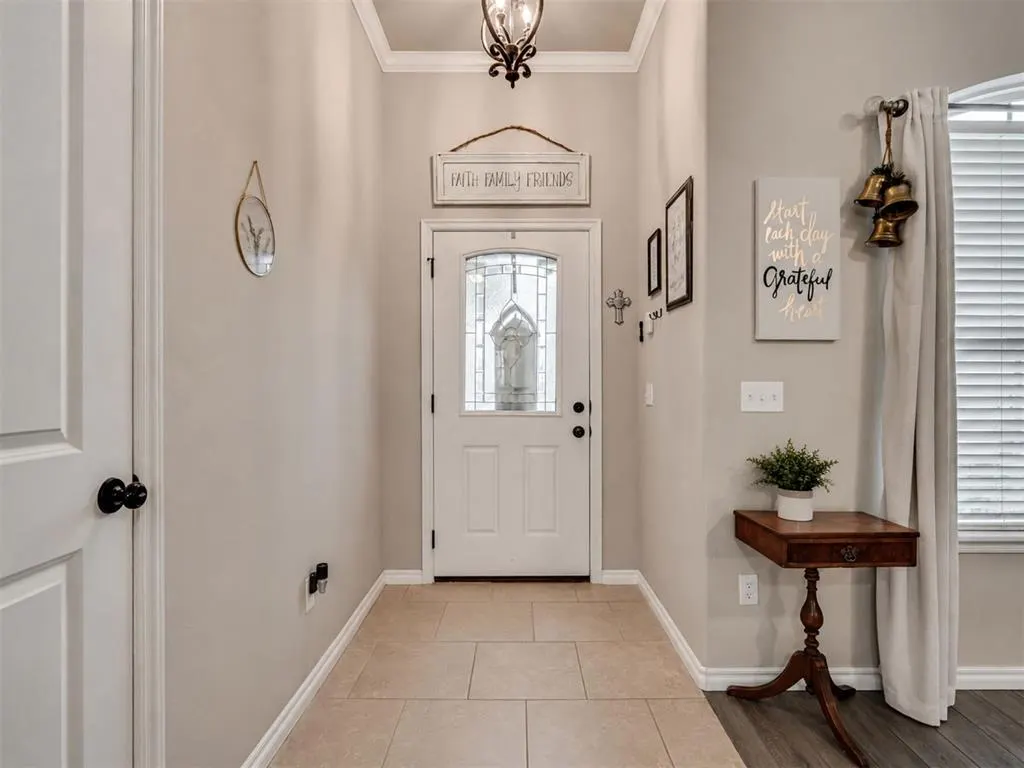 Photo 4 — 2108 Manderly Court, Norman, OK 73026