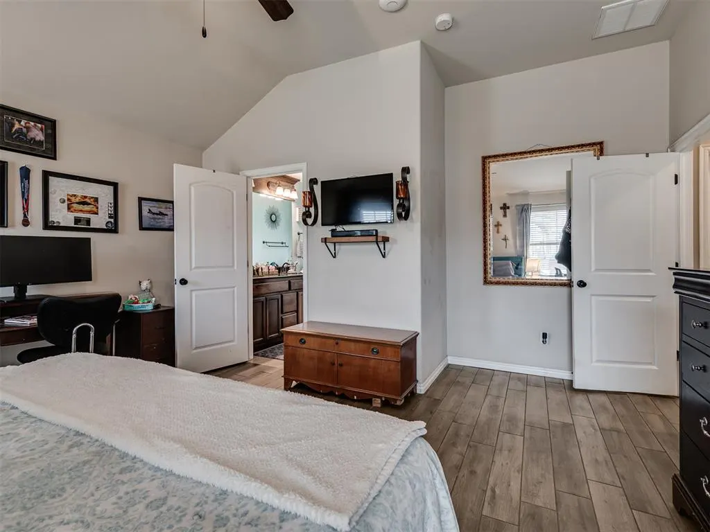 Photo 16 — 2108 Manderly Court, Norman, OK 73026