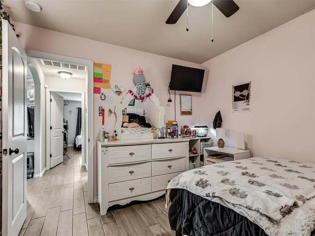 Photo 22 — 2108 Manderly Court, Norman, OK 73026