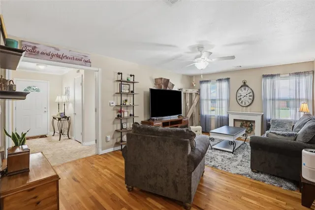 Photo 8 — 1810 Ponca Avenue, Enid, OK 73703