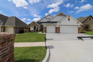 Sold home at 9321 SW 42nd Street