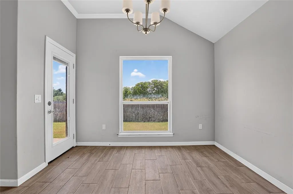 Photo 7 — 2302 Arcady Avenue, Norman, OK 73026