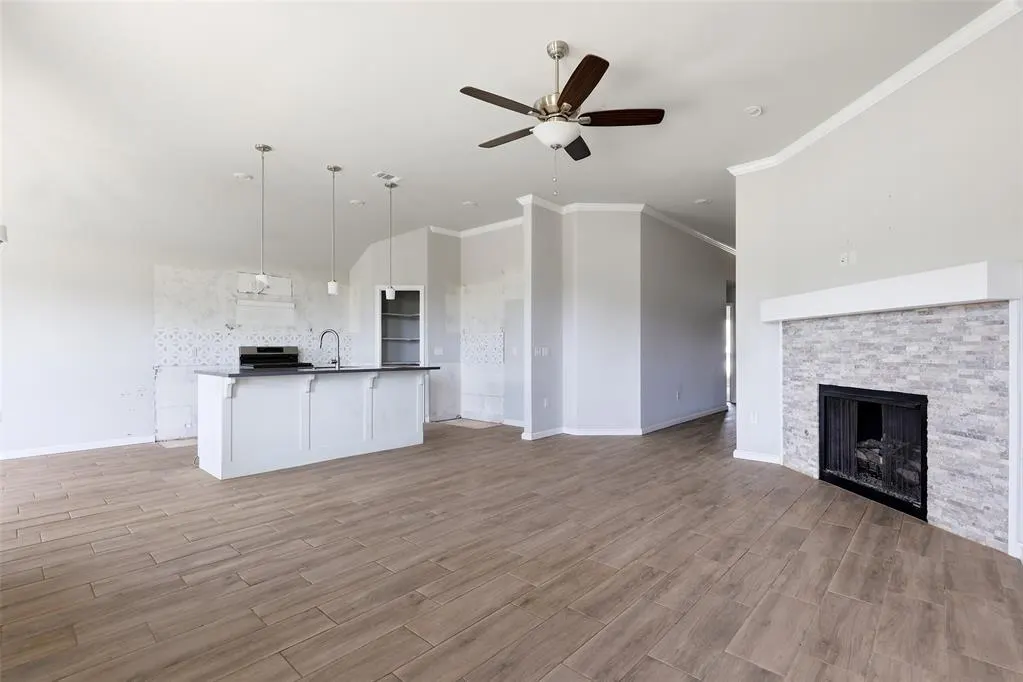 Photo 4 — 2302 Arcady Avenue, Norman, OK 73026