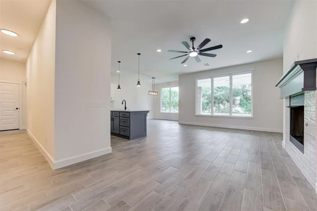 Photo 3 — 3014 Pescara Drive, Norman, OK 73071