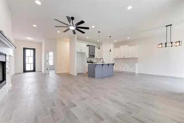 Photo 6 — 3014 Pescara Drive, Norman, OK 73071