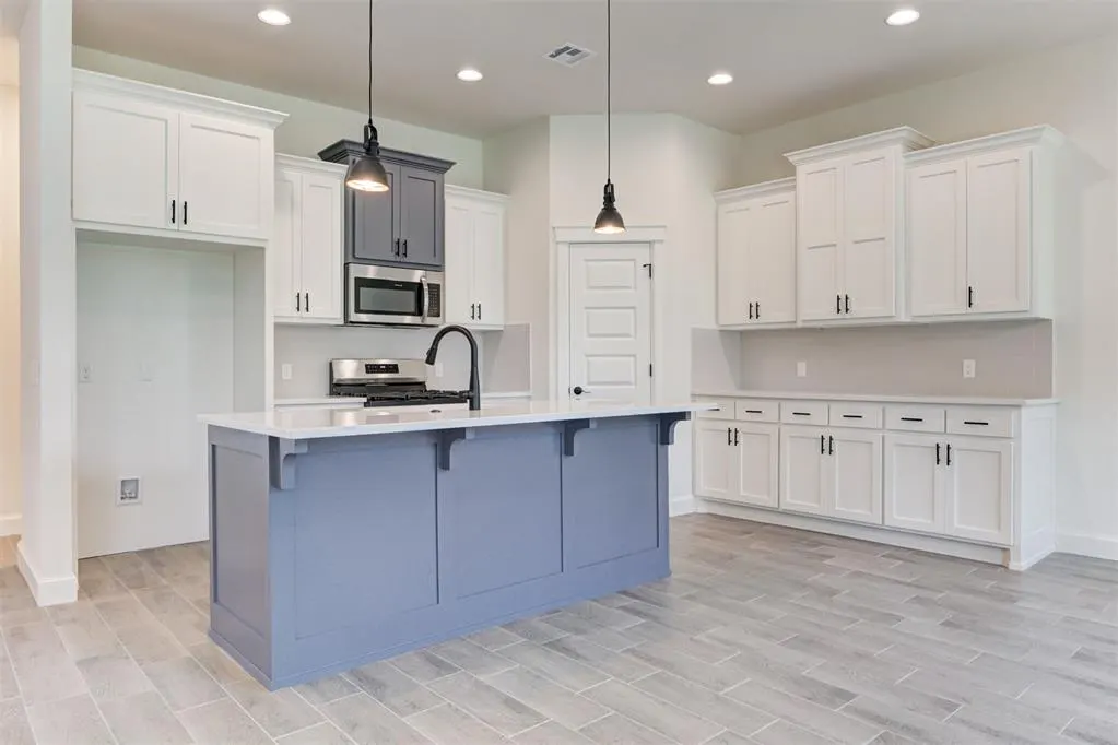 Photo 9 — 3014 Pescara Drive, Norman, OK 73071