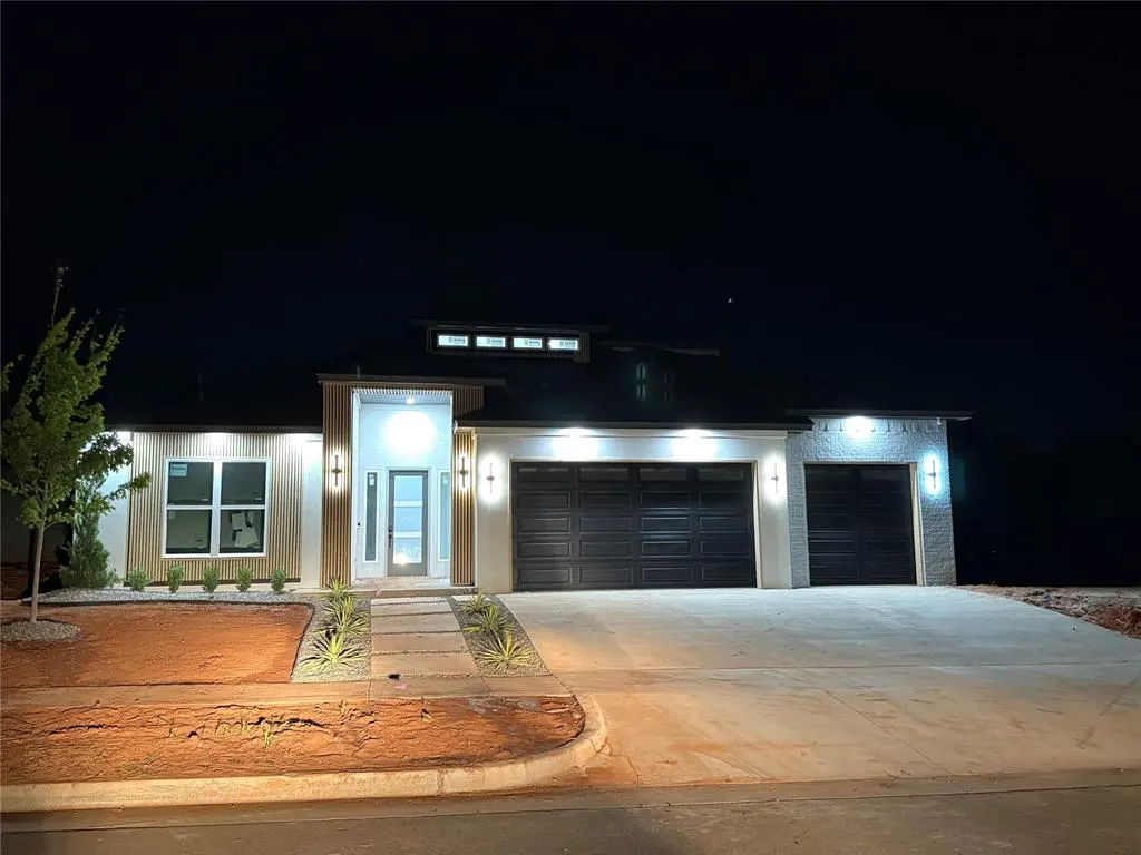 Photo 7 — 14601 Astor Lane, Yukon, OK 73099