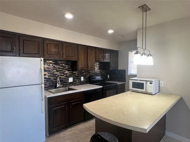 Photo 4 — 14405 N Pennsylvania Avenue 6 Q, Oklahoma City, OK 73134