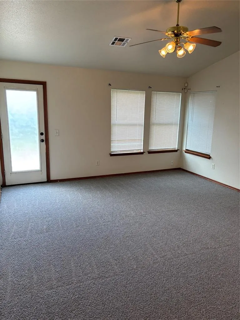 Photo 2 — 3204 SW 102nd Street, Oklahoma City, OK 73159