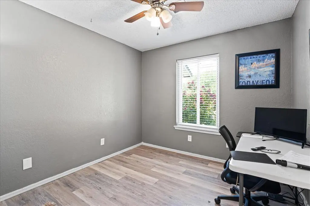 Photo 23 — 12337 Rockgate Drive, Yukon, OK 73099