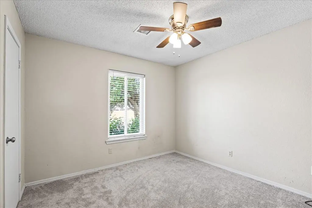 Photo 24 — 12337 Rockgate Drive, Yukon, OK 73099