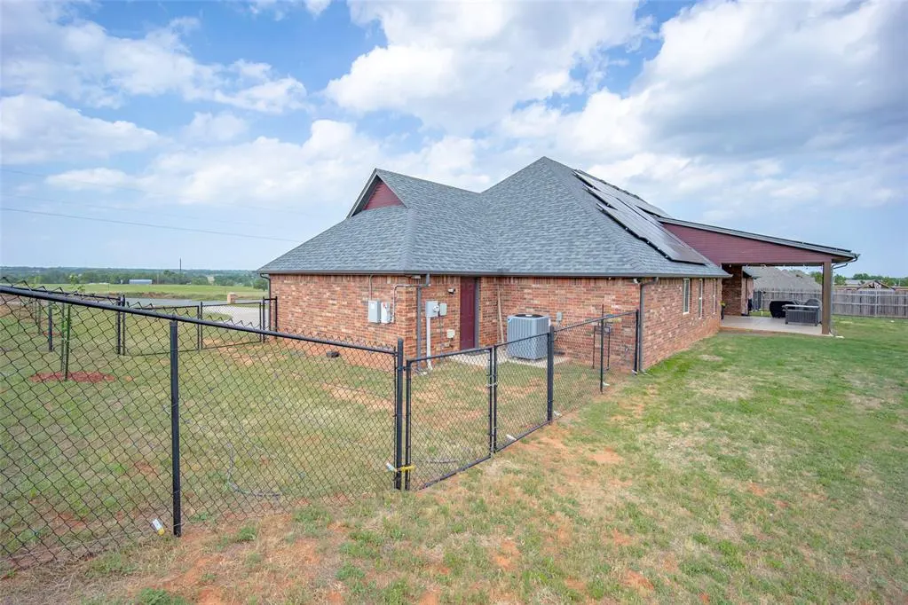 Photo 31 — 2381 County Road 1260, Blanchard, OK 73010
