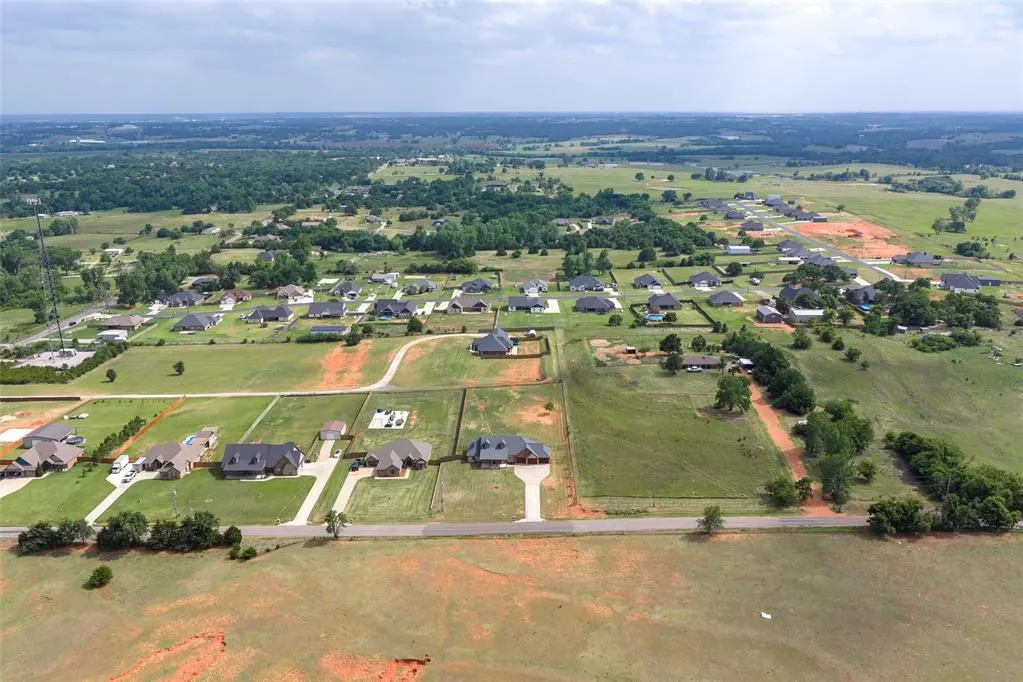 Photo 37 — 2381 County Road 1260, Blanchard, OK 73010