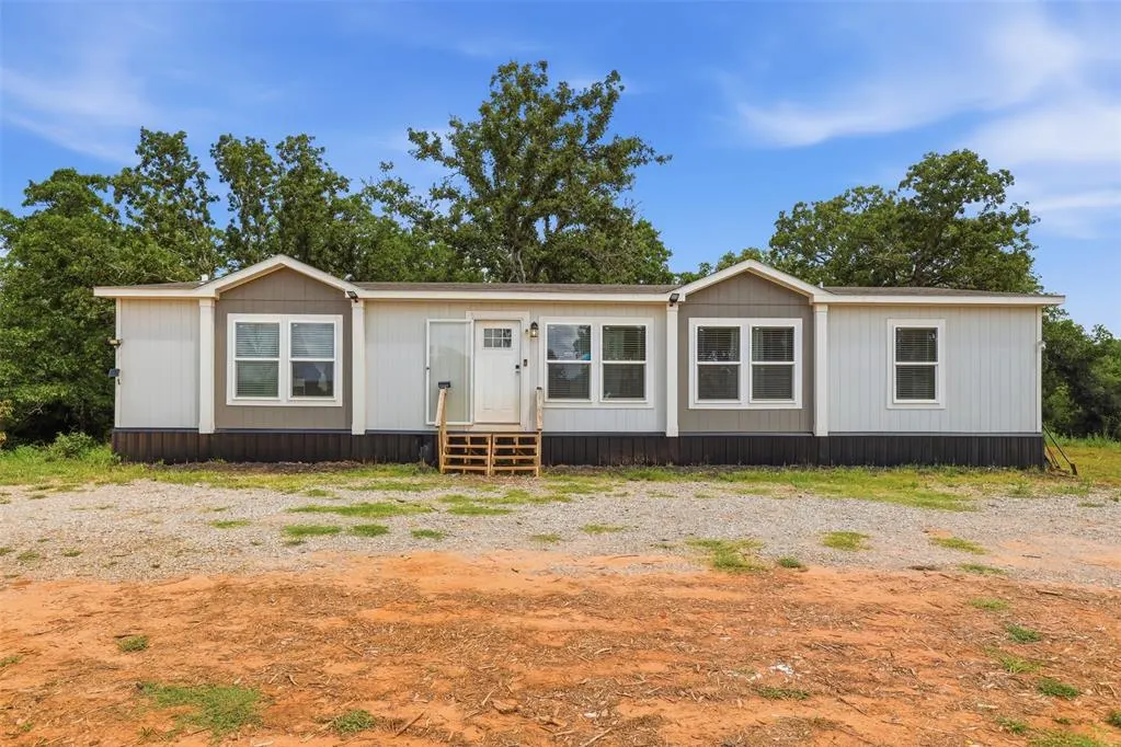 Front exterior — 17825 Homestead Road, Noble, OK 73068