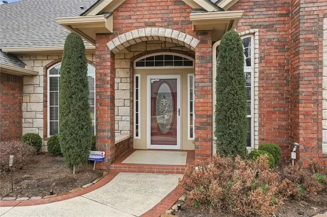 Photo 2 — 2620 NW 152nd Street, Edmond, OK 73013