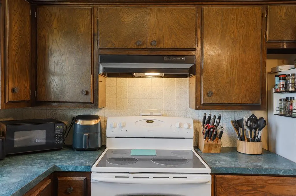 Photo 6 — 2707 County Street 2831 Street, Chickasha, OK 73018