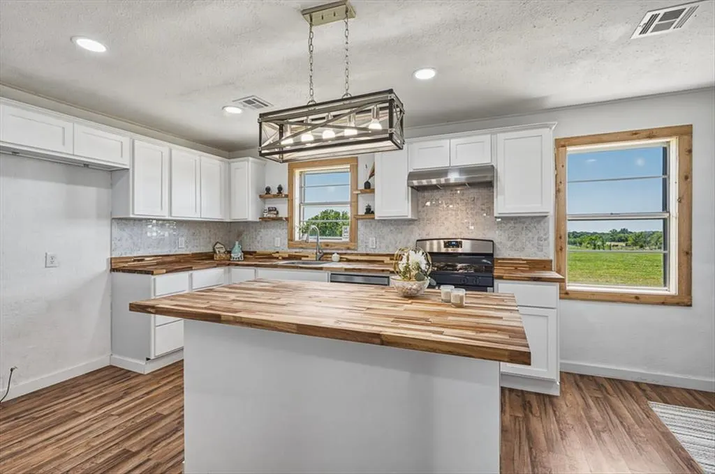 Photo 9 — 37710 E County Road 1520, Pauls Valley, OK 73075